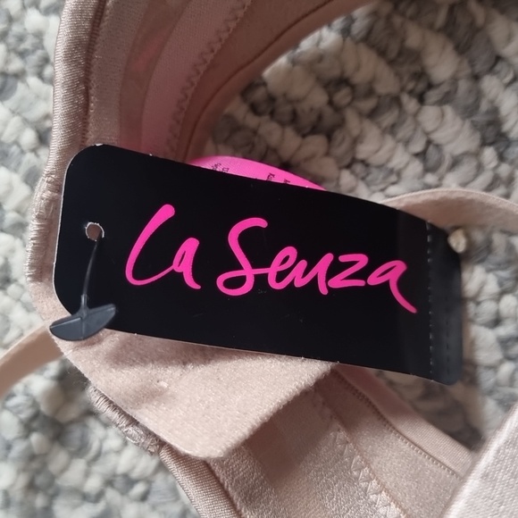 La Senza Strapless My Customized Light PUSH Up Nude Bra 36DD - Picture 3 of 4